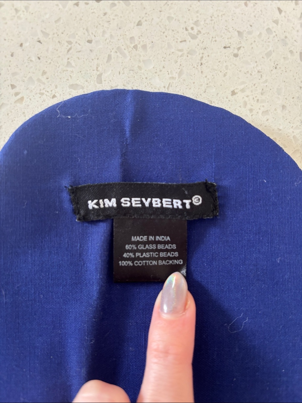 Kim Seybert 🦋table runner - Picture 9 of 12